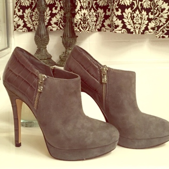 Michael Kors ankle boots - Picture 1 of 4